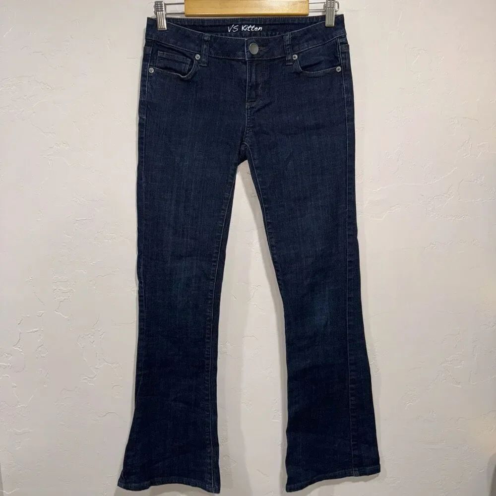 London Jeans VS Kitten Size 2 Bootcut Jeans